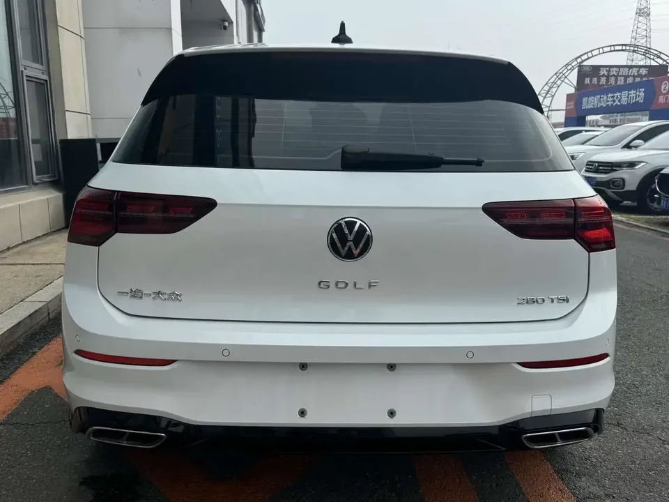 Volkswagen Golf golf 2021 280TSI DSG R-Line 2022 — thumbnail 2