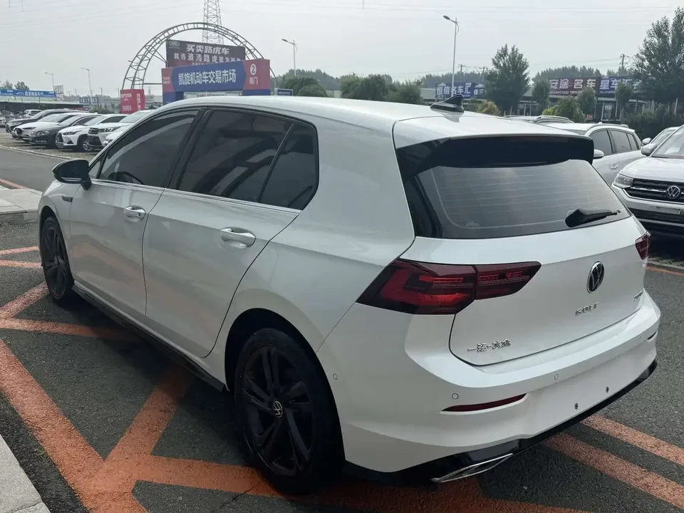 Volkswagen Golf golf 2021 280TSI DSG R-Line 2022 — thumbnail 4