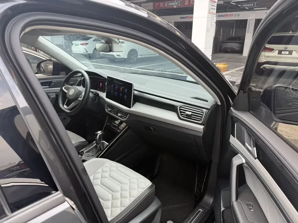Volkswagen Tayron Tanyue 2023 280TSI 2WD Luxury Plus Advanced Edition 2023 — thumbnail 5