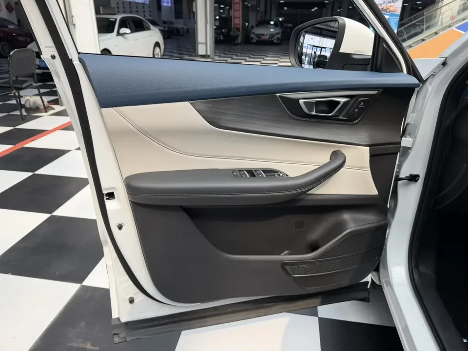 Chery Tiggo 5x Tiggo 5x 2023 1.5L CVT Luxury 2023 — thumbnail 3