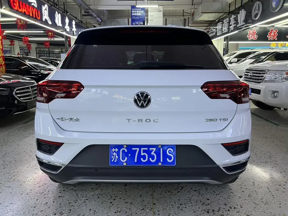 Volkswagen T-Roc TANG 2022 280TSI DSG 2WD Comfort PLUS 2022 — thumbnail 2
