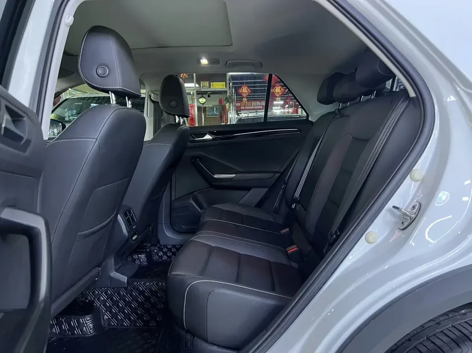 Volkswagen T-Roc TANG 2022 280TSI DSG 2WD Comfort PLUS 2022 — thumbnail 5