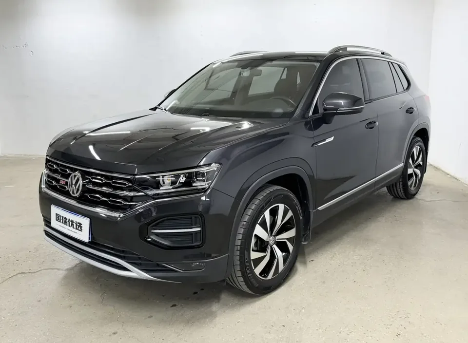Volkswagen Tayron Tanyue 2022 280TSI 2WD Luxury Smart Edition 2022 — photo 1, buy with delivery to Moscow