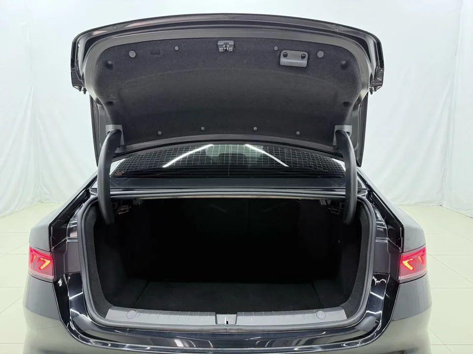 BYD Qin PLUS EV Qin PLUS EV 2021 400KM Travel Edition 2022 — thumbnail 5