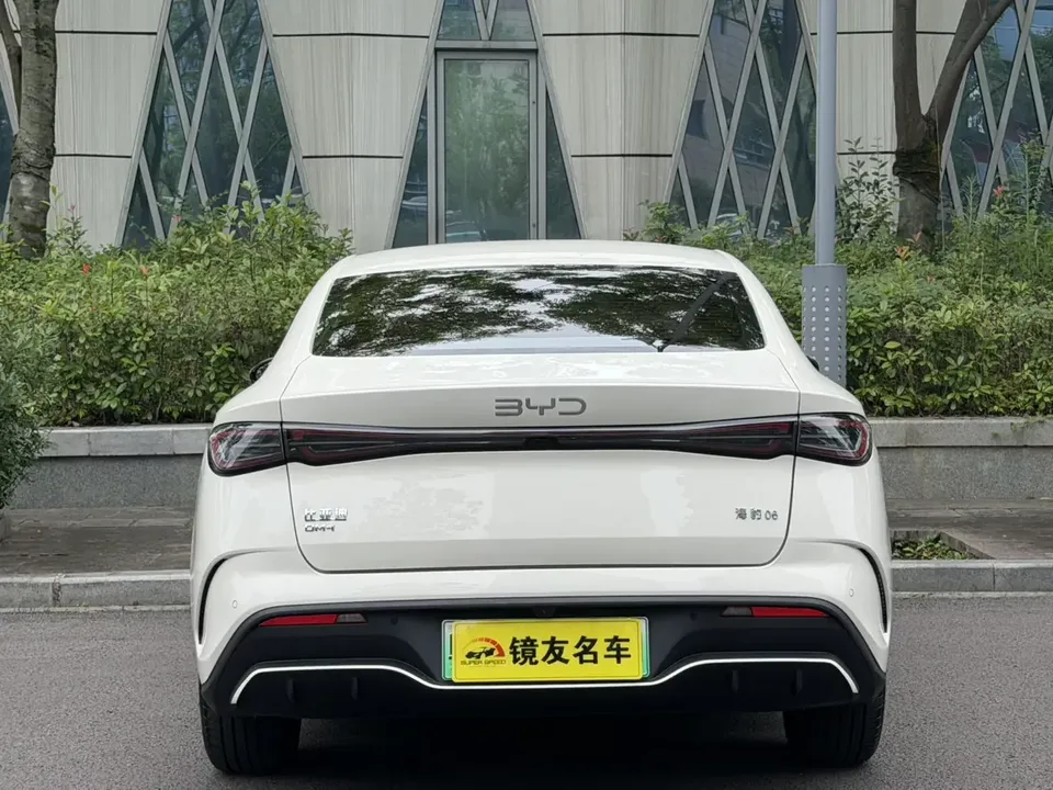 BYD Seal 06DM Seal 06DM 2024 DM-i 80KM Deluxe 2024 — thumbnail 2