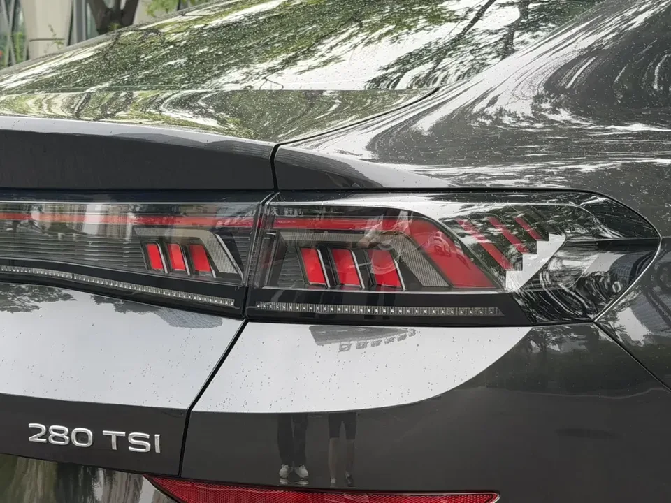 Volkswagen Lamando Lingdu 2024 Lingdu L 280TSI DSG Cool Edition 2024 — thumbnail 3