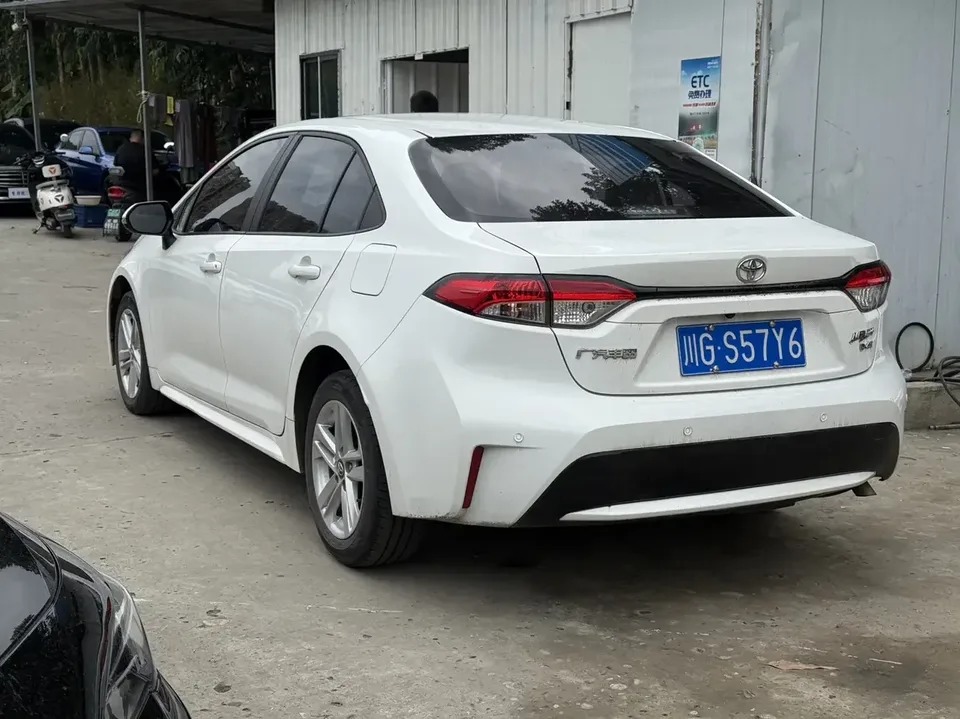 Toyota Levin Lei Ling 2023 185T Deluxe 2023 — photo 1, buy with delivery to Moscow