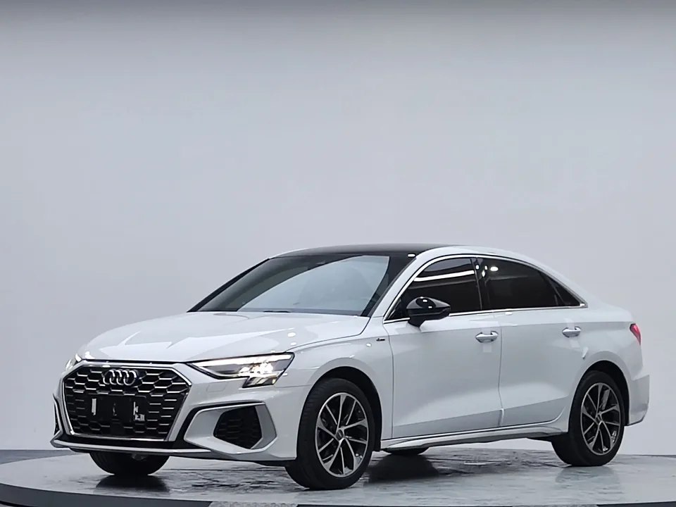 Audi A3 Audi A3 2021 A3L Limousine 35 TFSI Progressive Sports 2022 — photo 1, buy with delivery to Moscow