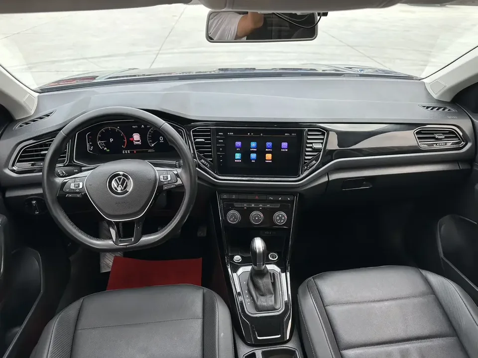 Volkswagen T-Roc TANG 2022 280TSI DSG 2WD Comfort PLUS 2023 — thumbnail 4