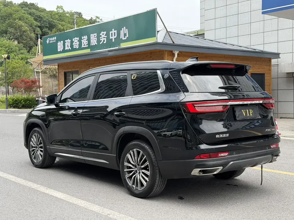 Jetour Jietu X90 PLUS Jietu X90 PLUS 2025 Beyond Edition 1.6TD DCT Villa 2025 — миниатюра 2