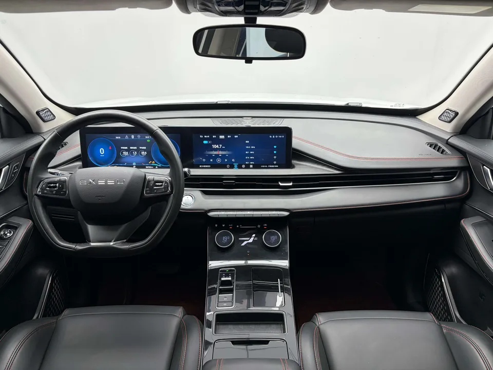 Exeed LX Chasing the stars 2022 Riding the Wind and Waves Edition 1.5T CVT Yufengxing Edition 2022 — thumbnail 5