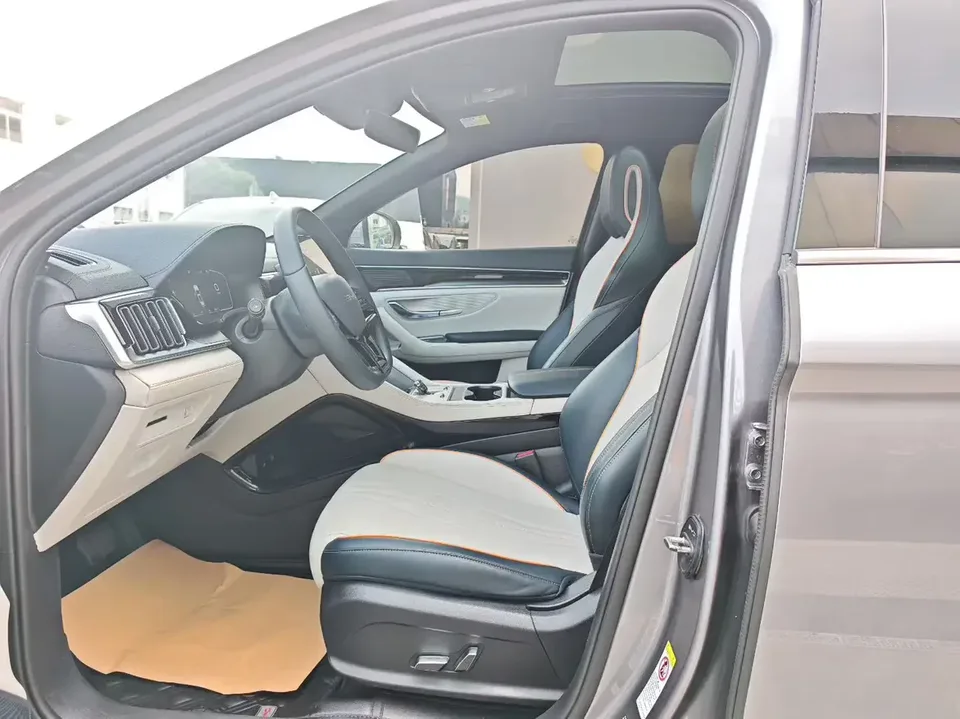 BYD Song PLUS DM Song PLUS DM 2024 DM-i Honor Edition 71KM Luxury 2024 — thumbnail 5