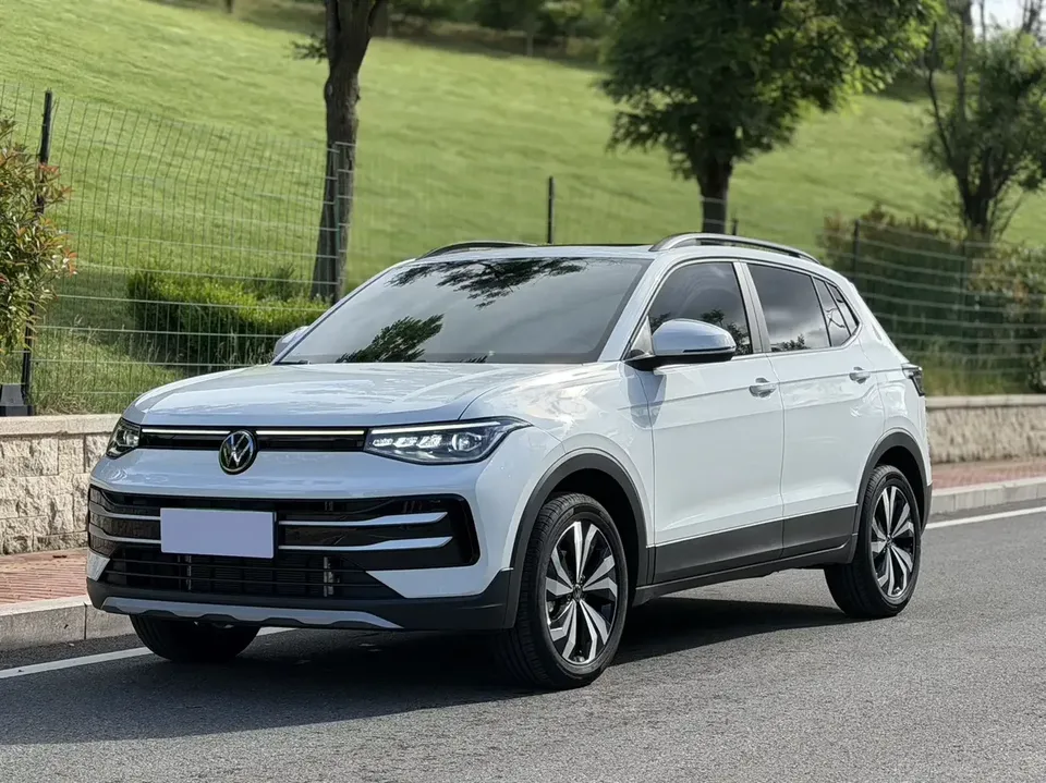 Volkswagen Tharu tuyue 2025 New 1.5L Sharp Edition 2026 — photo 1, buy with delivery to Moscow