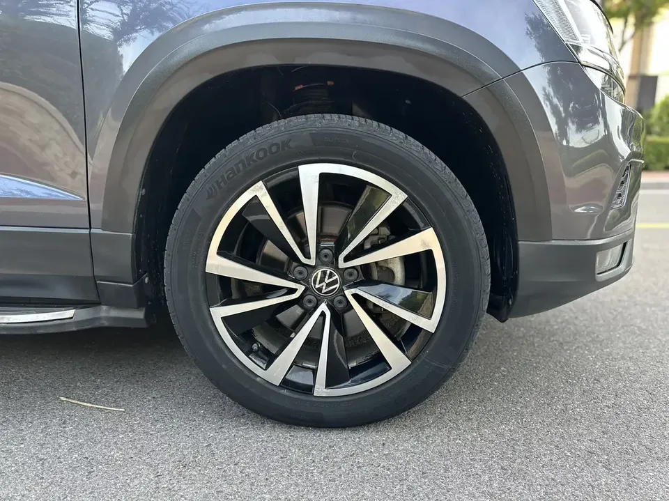 Volkswagen Tharu tuyue 2021 280TSI 2WD Luxury Edition PLUS 2022 — thumbnail 3