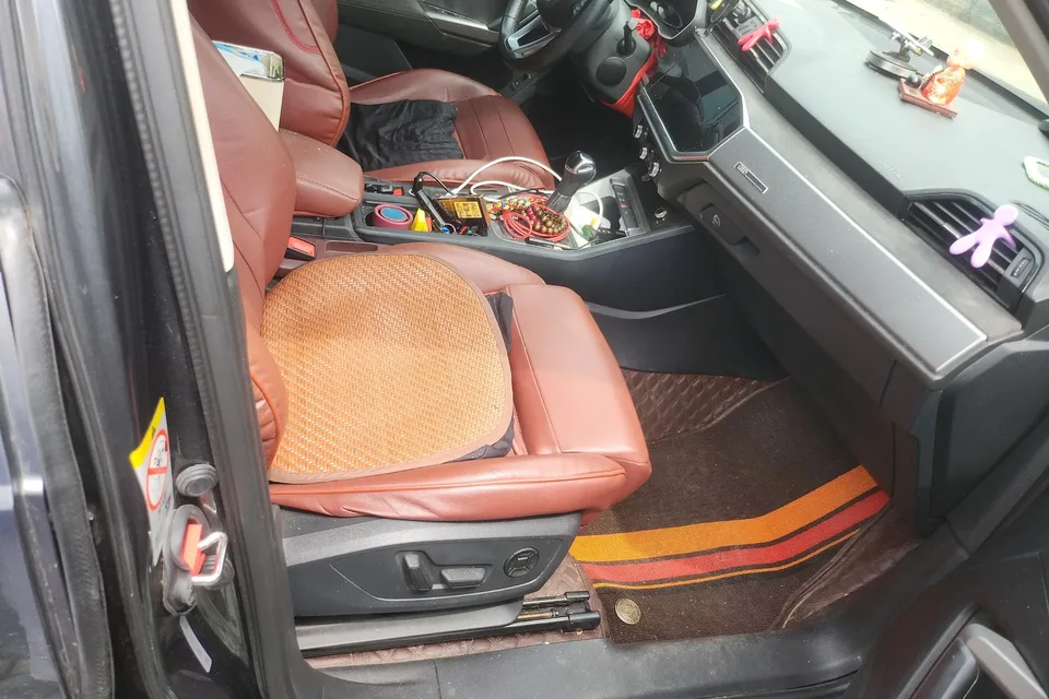 Audi Q3 Audi Q3 2022 35 TFSI Progressive Dynamic 2022 — миниатюра 3