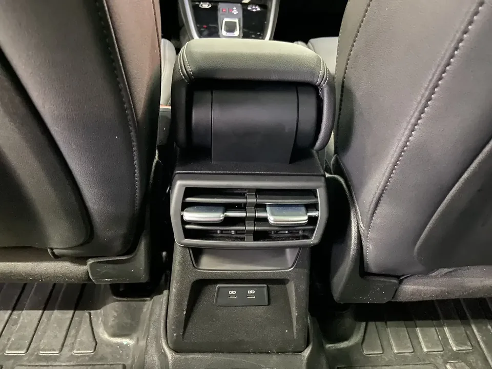 Audi A3 Audi A3 2022 A3L Limousine 35 TFSI Stylish Sports 2022 — thumbnail 4