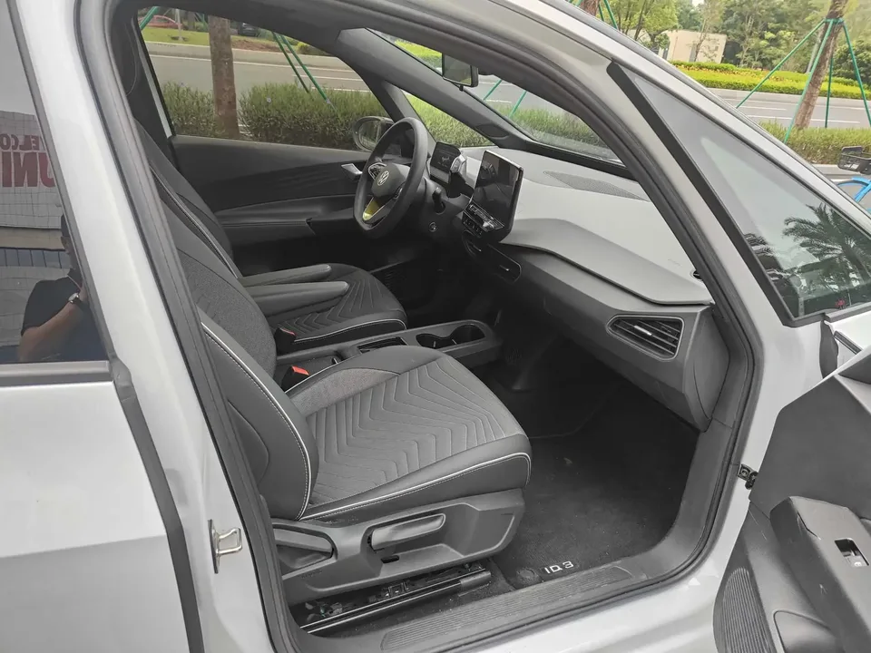 Volkswagen ID.3 Volkswagen ID.3 2023 Pure Smart Edition 2023 — миниатюра 3