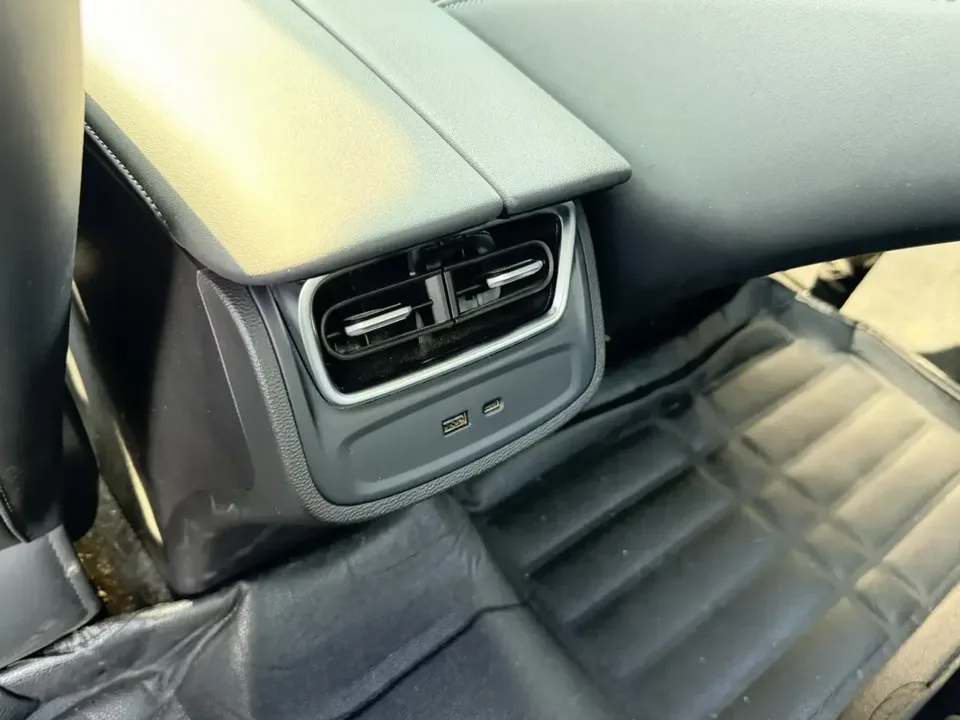 Chery Fengyun A8L Fengyun A8L 2025 145km Luxury 2024 — thumbnail 2