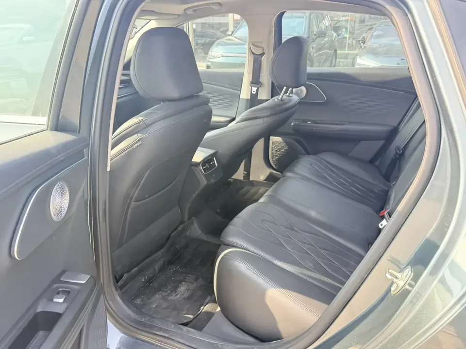 Chery Fengyun A8L Fengyun A8L 2025 145km Luxury 2024 — thumbnail 3