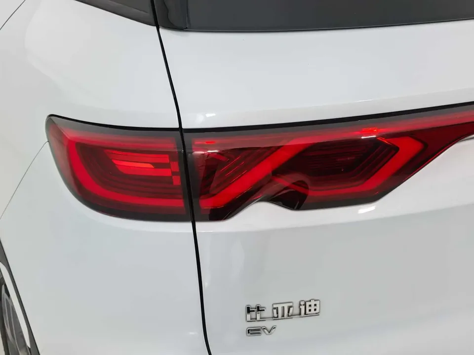 BYD Yuan Up Yuan UP 2025 Smart Driving Edition 401KM Vitality Edition 2025 — thumbnail 4
