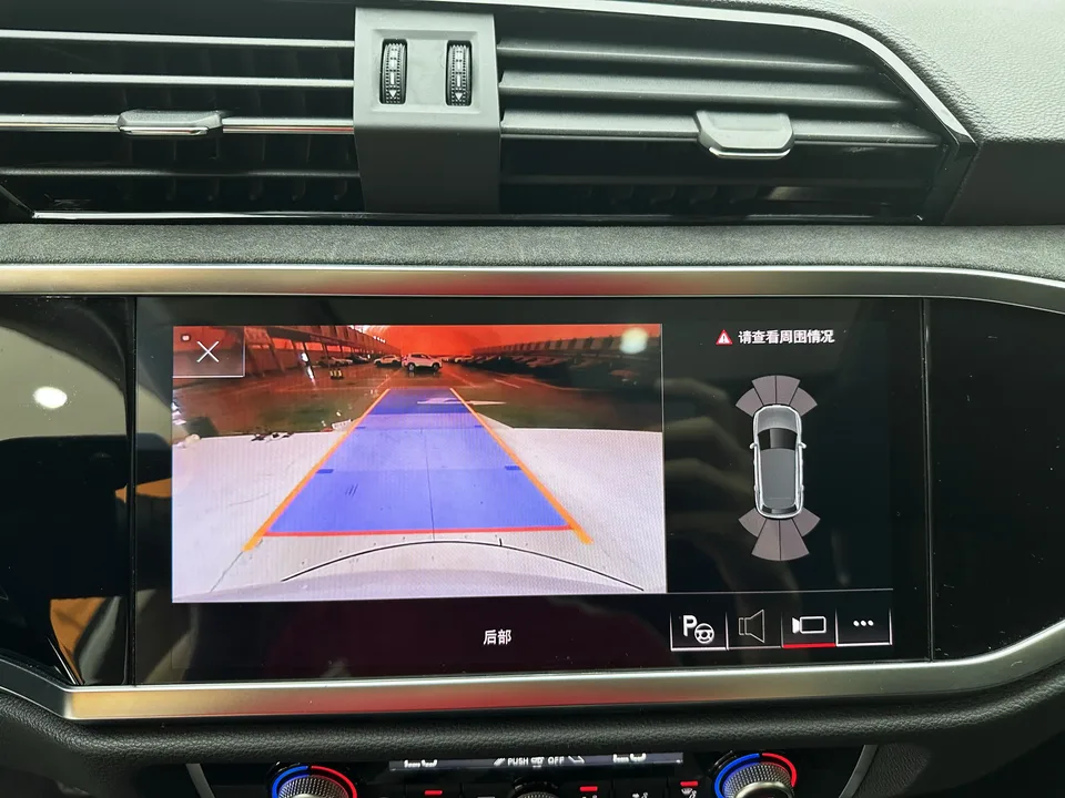Audi Q3 Audi Q3 2022 35 TFSI Stylish Dynamic 2022 — thumbnail 3