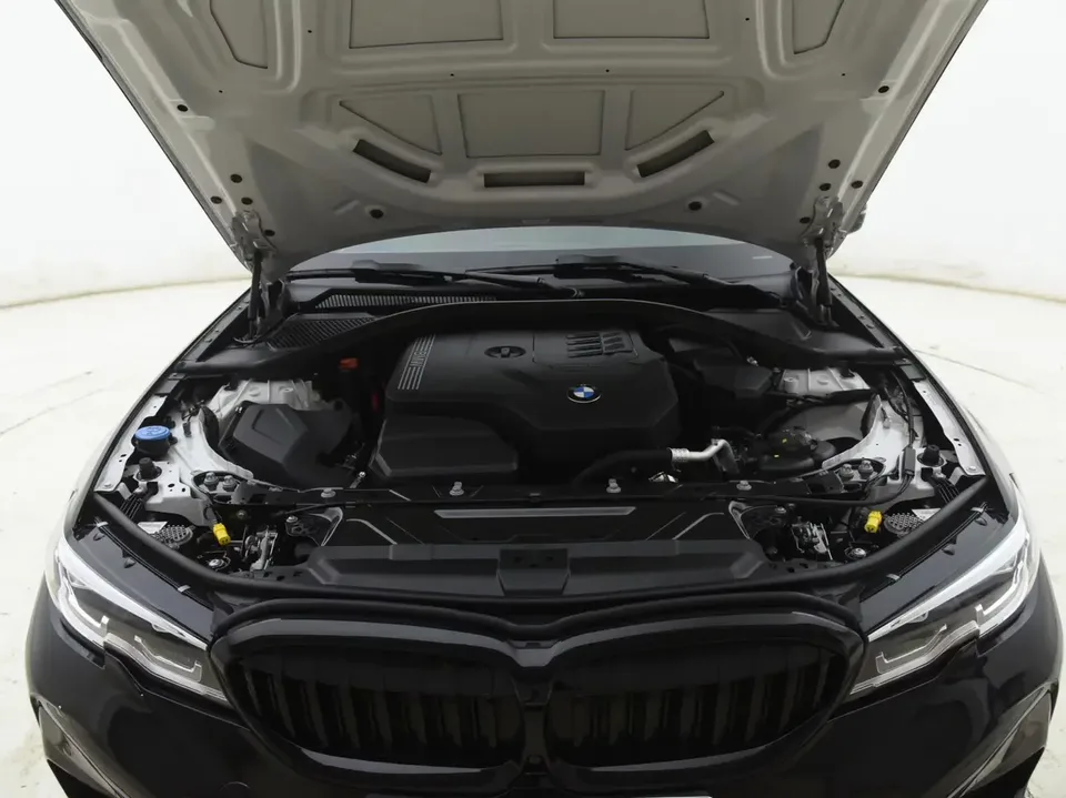 BMW 3 Series BMW 3 Series 2022 320Li M Sport Package 2022 — thumbnail 2
