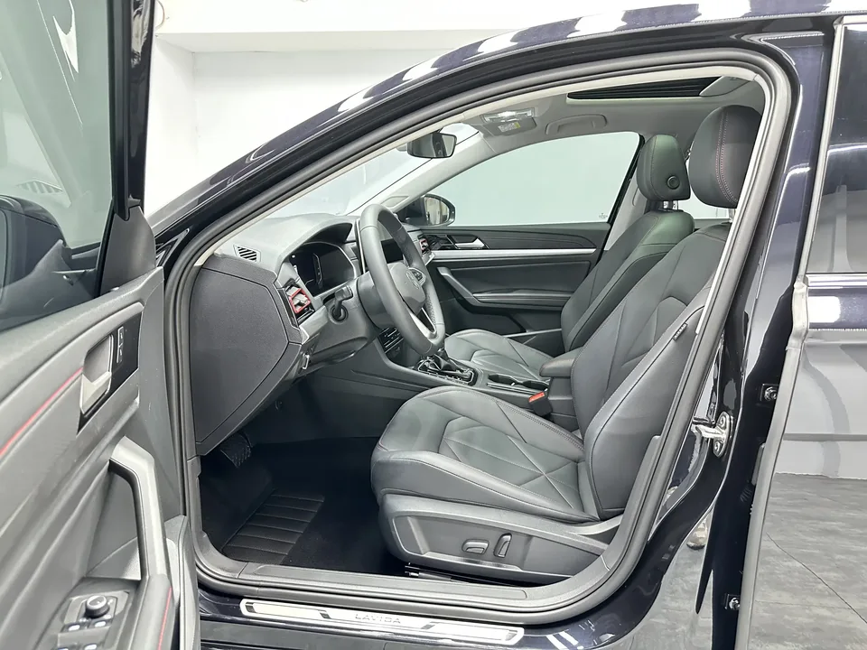 Volkswagen Lavida Lavida 2024 300TSI DSG Starry Sky Leading Edition 2024 — thumbnail 5