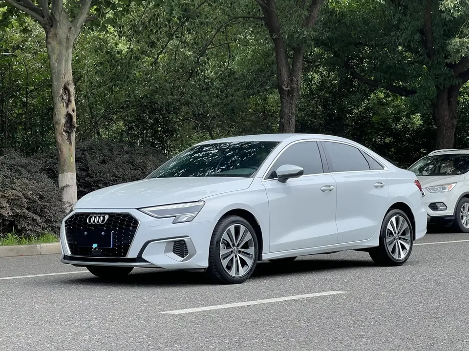 Audi A3 Audi A3 2021 A3L Limousine 35 TFSI Progressive Elegance 2022 — photo 1, buy with delivery to Moscow