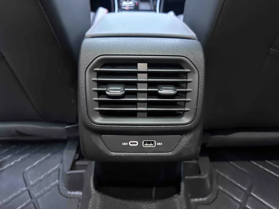 Volkswagen Lamando Lingdu 2023 Lingdu L 280TSI DSG Cool Edition 2023 — миниатюра 4