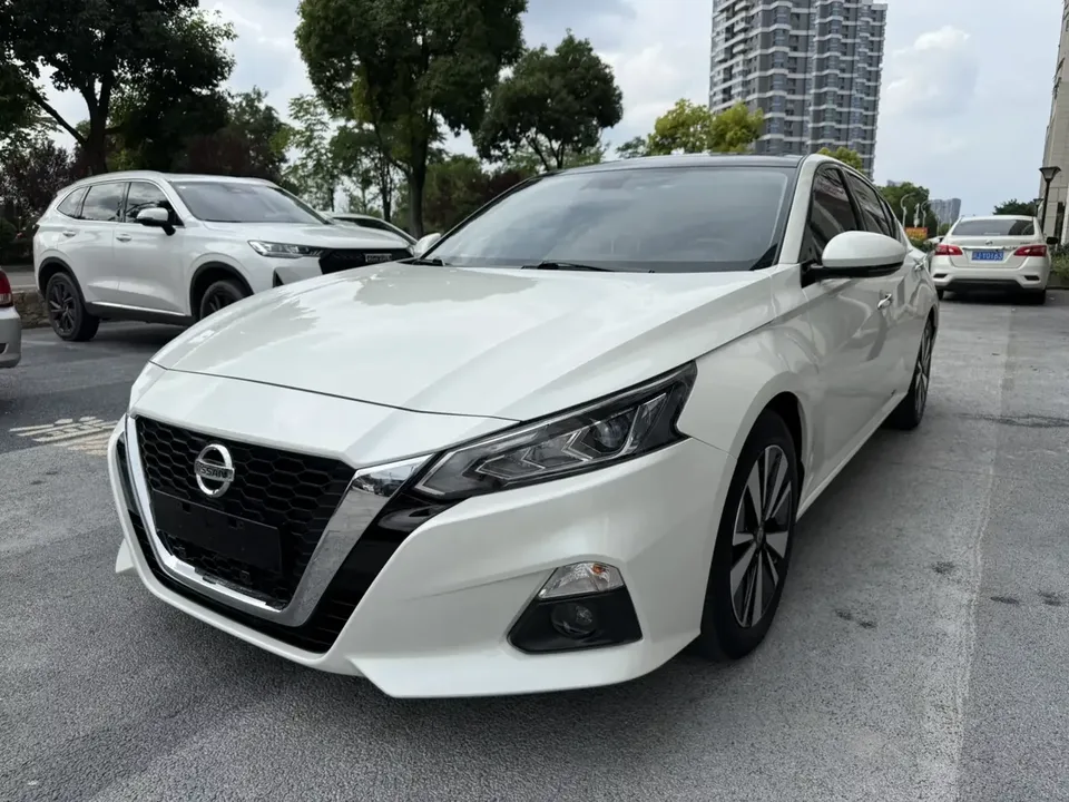 Nissan Altima Sound of nature 2021 2.0L XL Comfort Edition 2022 — photo 1, buy with delivery to Moscow