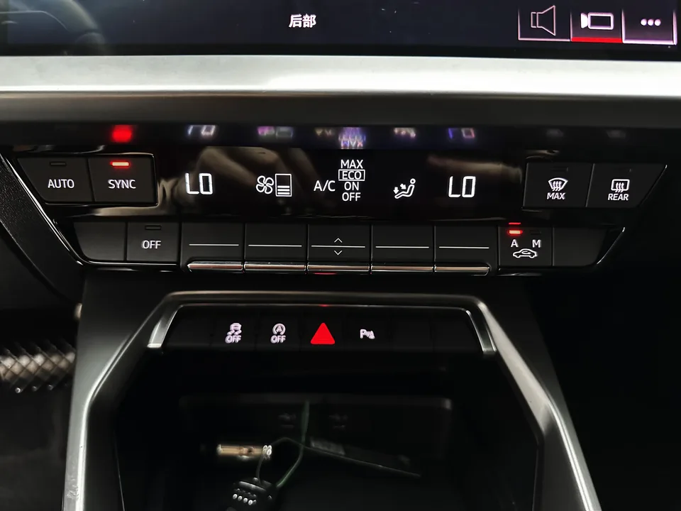 Audi A3 Audi A3 2021 Sportback 35 TFSI Stylish and sporty 2022 — thumbnail 4