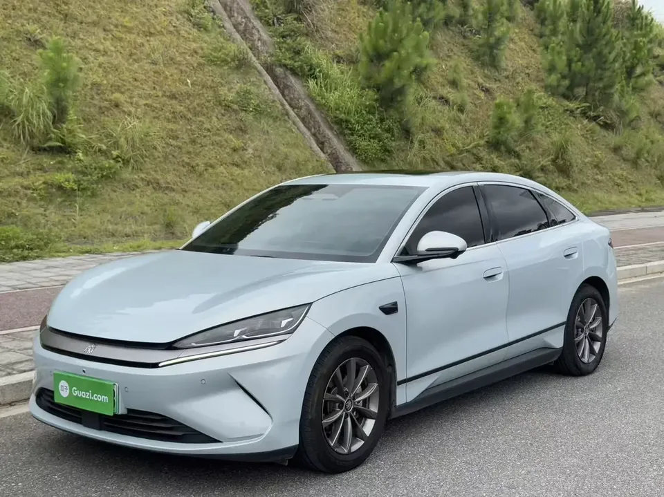 BYD Qin L EV Qin L EV 2025 470KM Leading Model 2025 — photo 1, buy with delivery to Moscow
