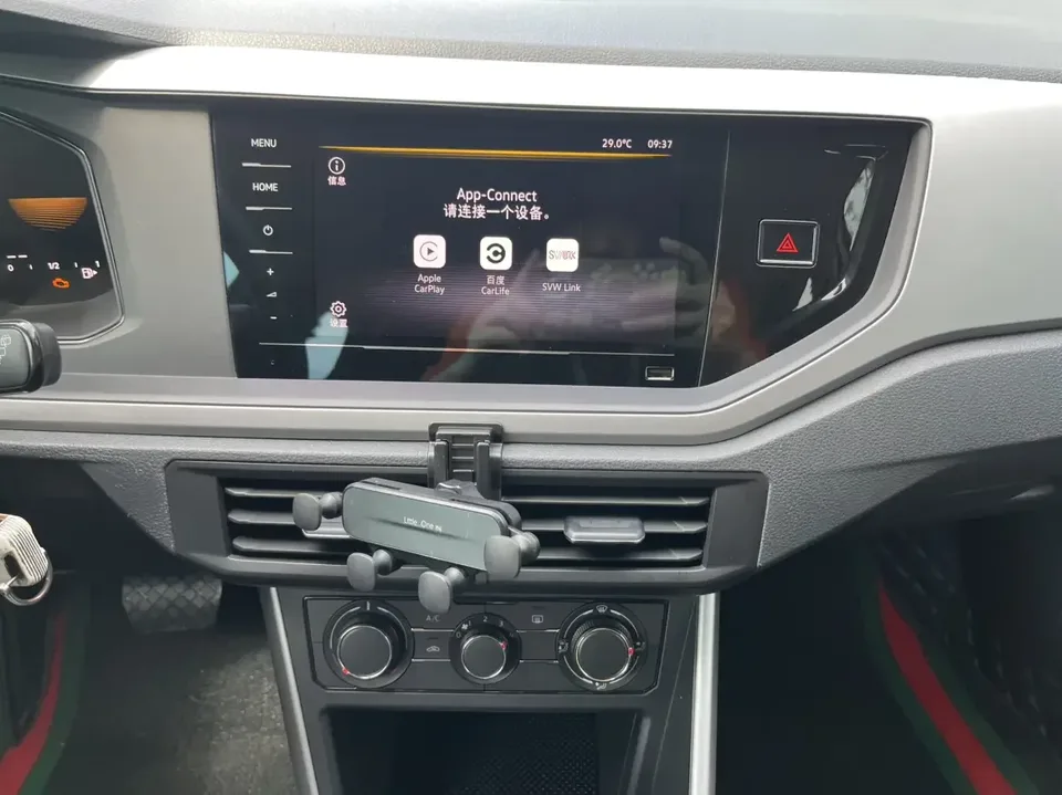Volkswagen Polo Polo 2023 Facelift Plus 1.5L Automatic LOHAS Edition 2024 — thumbnail 4