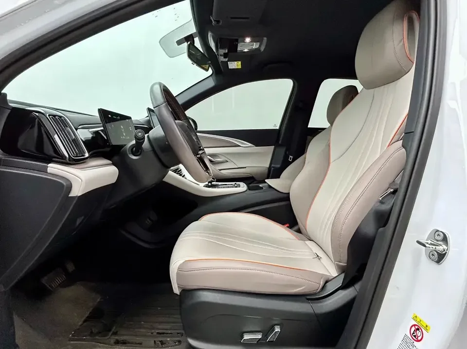BYD Song Pro DM Song Pro DM 2024 DM-i Honor Edition 71km Pilot Edition 2024 — thumbnail 3