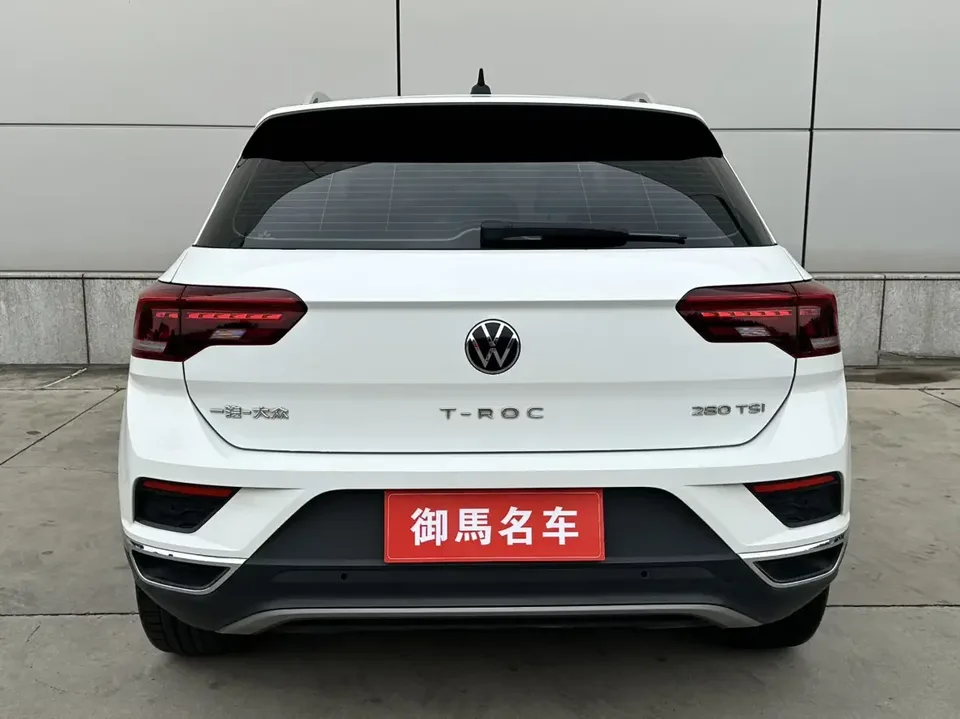 Volkswagen T-Roc TANG 2022 280TSI DSG 2WD Comfort PLUS 2022 — thumbnail 2