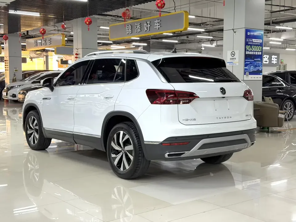 Volkswagen Tayron Tanyue 2022 280TSI 2WD Luxury Smart Edition 2022 — thumbnail 4