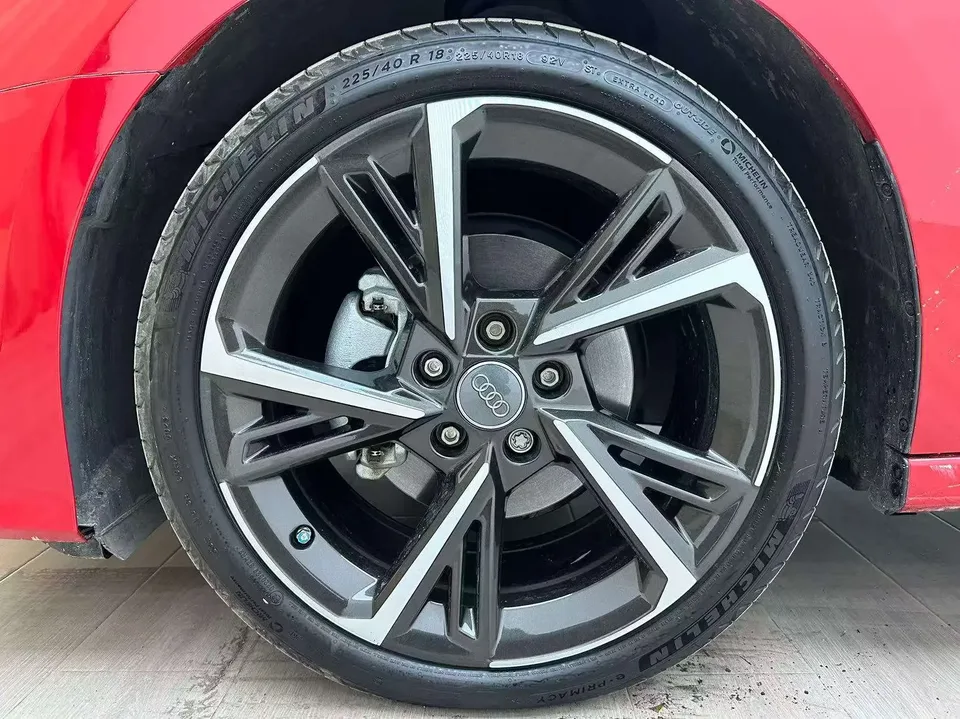 Audi A3 Audi A3 2021 Sportback 35 TFSI Stylish and sporty 2022 — thumbnail 4