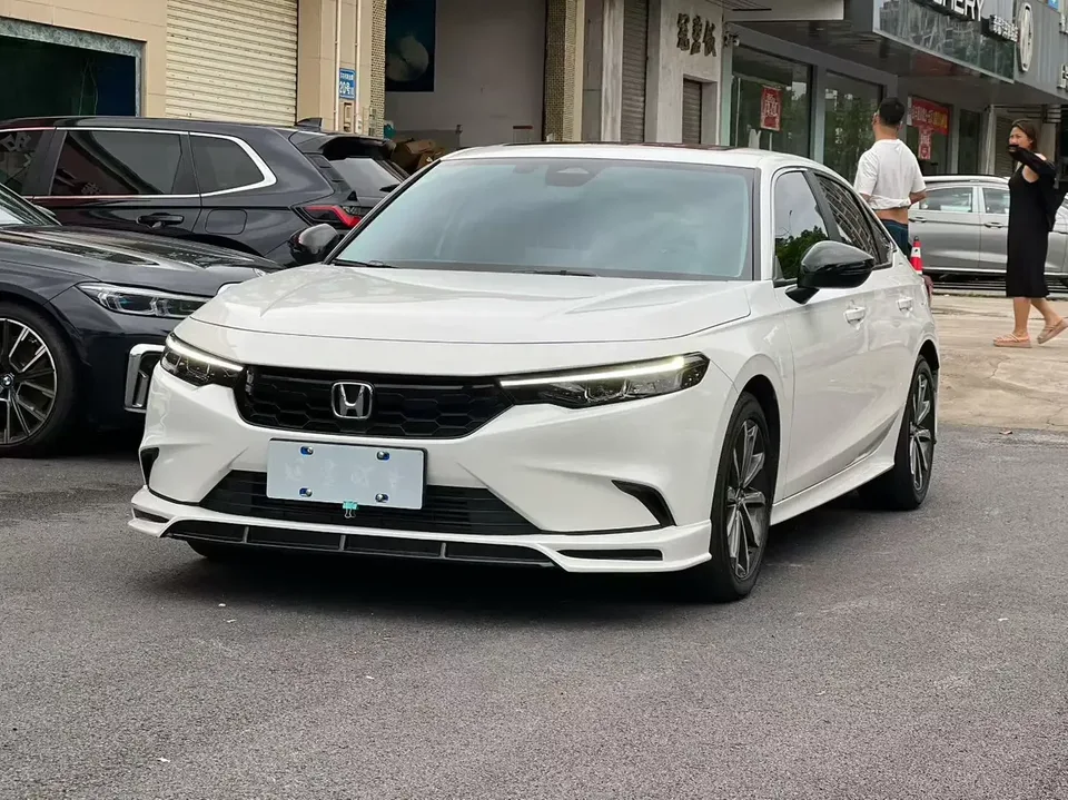 Honda Integra Style 2023 240TURBO CVT Deluxe Edition 2024 — photo 1, buy with delivery to Moscow