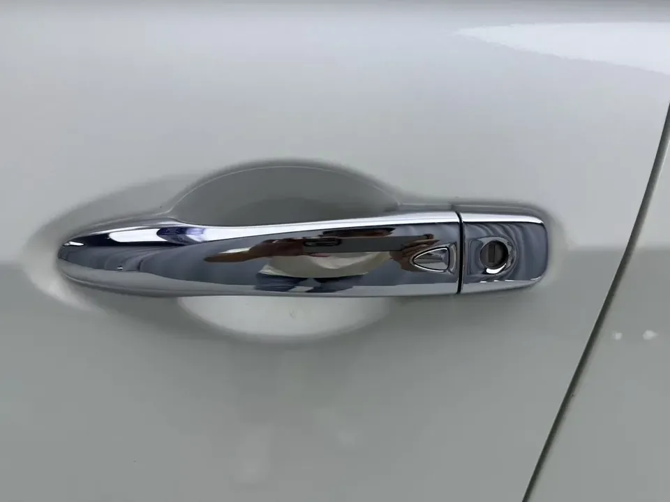 Nissan Jinke Jinke 2023 1.5L Jinqing model, the most powerful luxury version 2023 — thumbnail 3