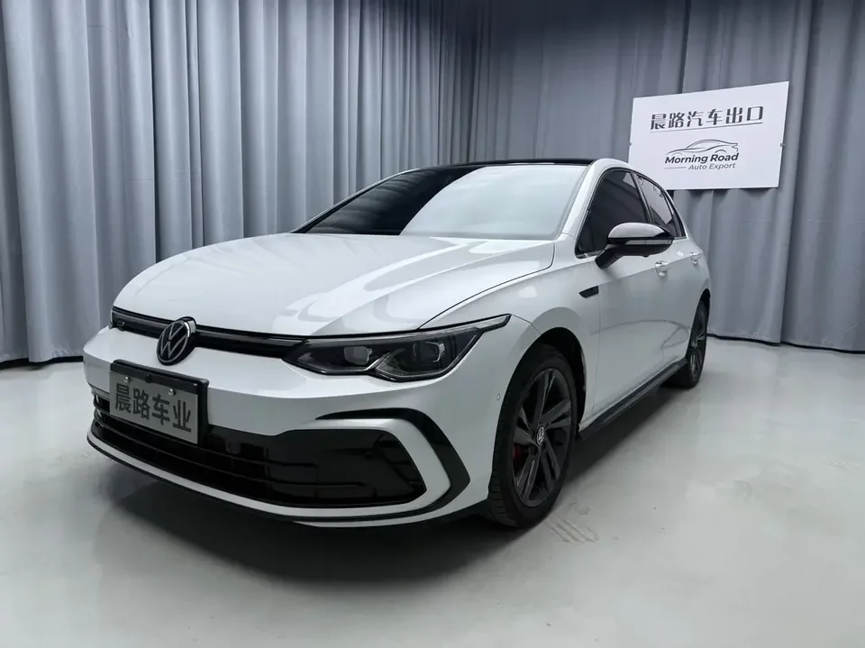 Volkswagen Golf golf 2021 280TSI DSG R-Line 2022 — photo 1, buy with delivery to Moscow