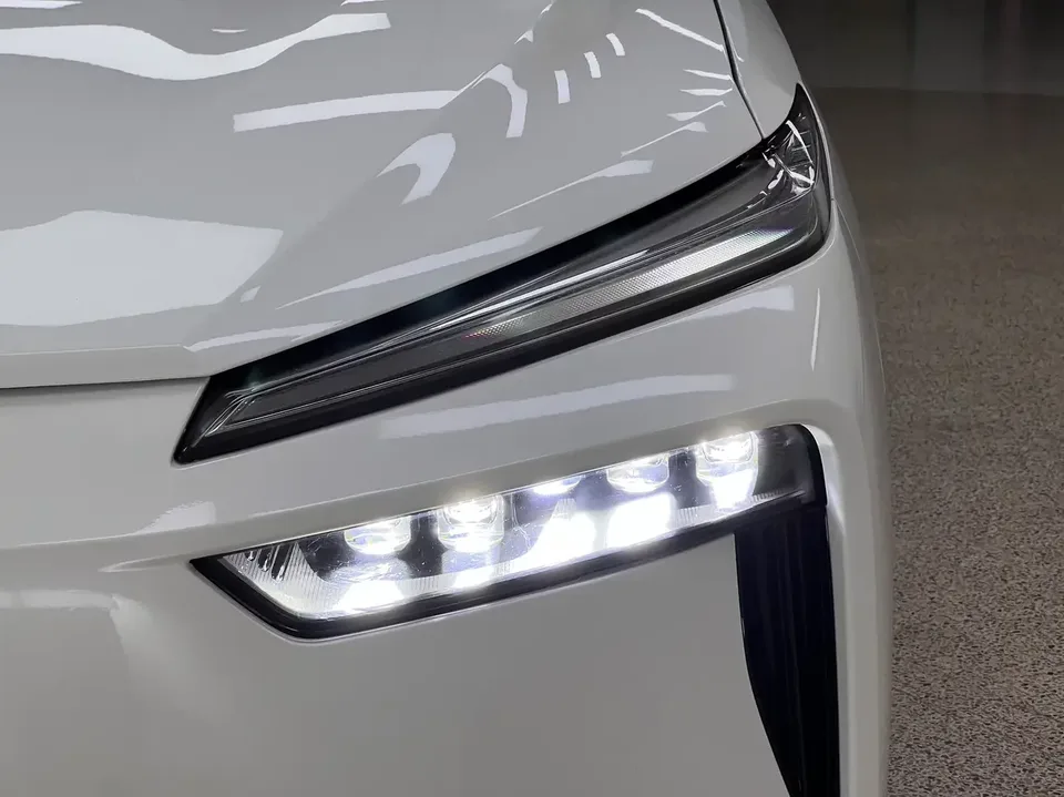 WEY Blue Mountain Blue Mountain 2023 Four-wheel drive long-range version 2023 — thumbnail 3