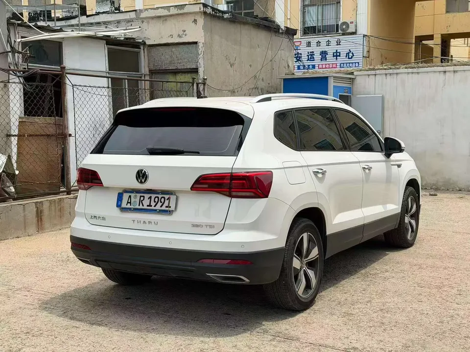 Volkswagen Tharu tuyue 2022 280TSI 2WD Comfort Edition 2023 — thumbnail 2
