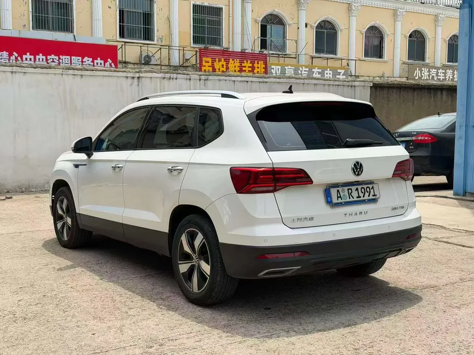 Volkswagen Tharu tuyue 2022 280TSI 2WD Comfort Edition 2023 — thumbnail 4