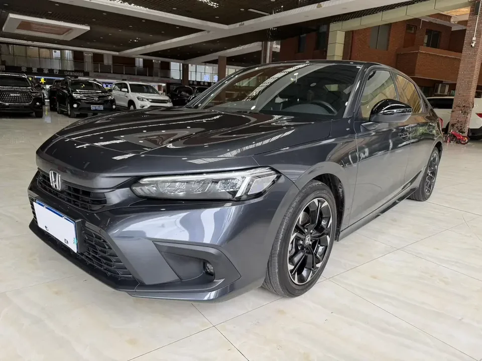 Honda CIVIC Civic 2023 240TURBO CVT Fuel Edition 2024 — photo 1, buy with delivery to Moscow