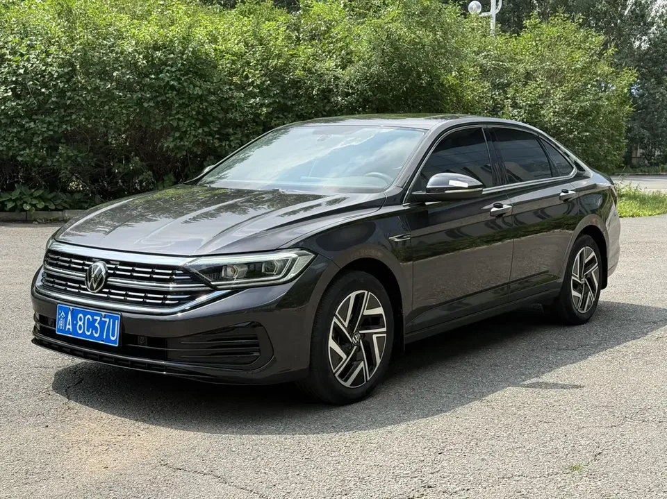 Volkswagen Sagitar Sagitar 2023 280TSI DSG Beyond Edition 2023 — photo 1, buy with delivery to Moscow