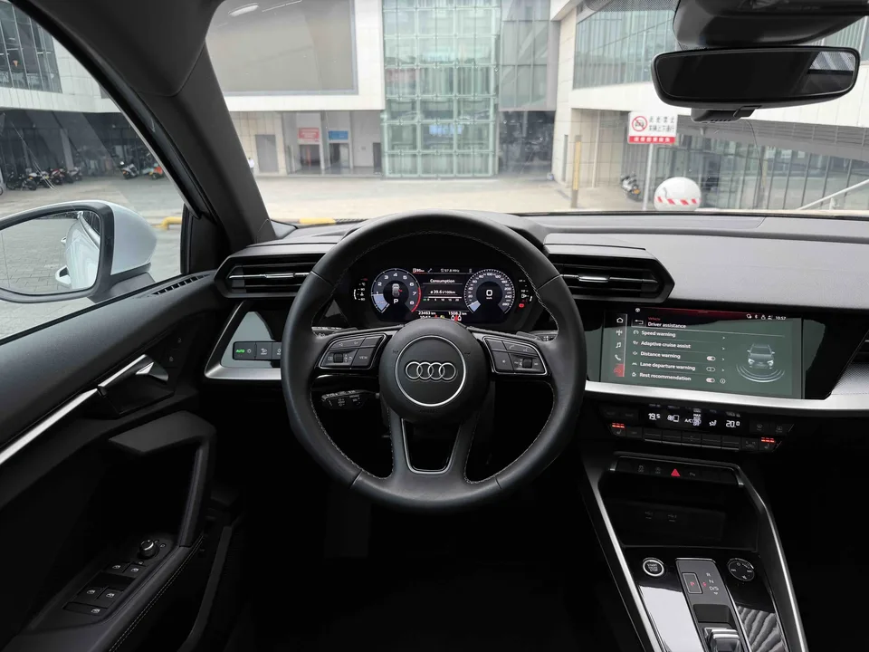 Audi A3 Audi A3 2023 Sportback 35 TFSI facelift: stylish and sporty 2023 — миниатюра 4