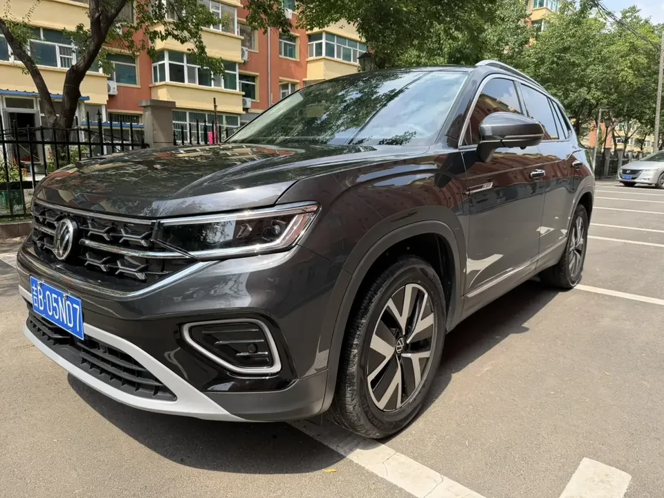 Volkswagen Tayron Tanyue 2023 280TSI 2WD Luxury Plus Advanced Edition 2022 — photo 1, buy with delivery to Moscow