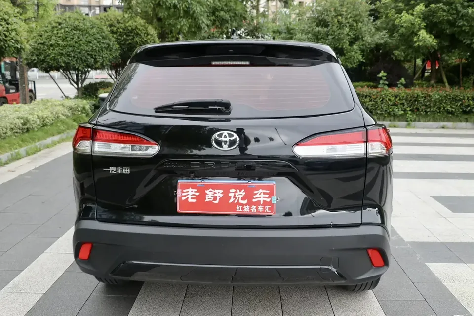 Toyota CorollaCross Corolla Sharp 2023 2.0L CVT Pioneer Edition 2024 — thumbnail 2
