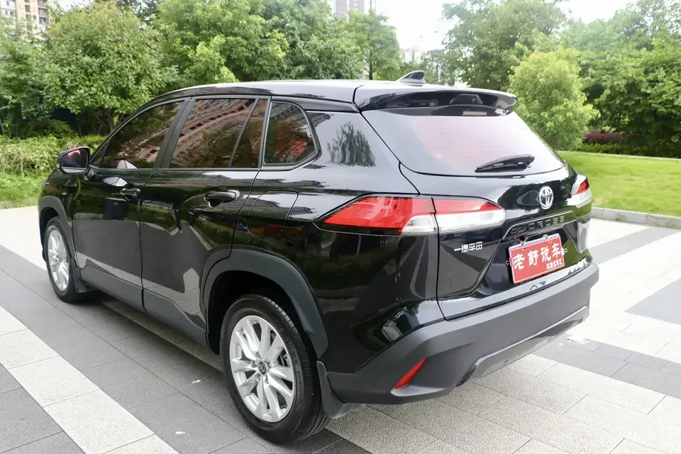 Toyota CorollaCross Corolla Sharp 2023 2.0L CVT Pioneer Edition 2024 — thumbnail 4