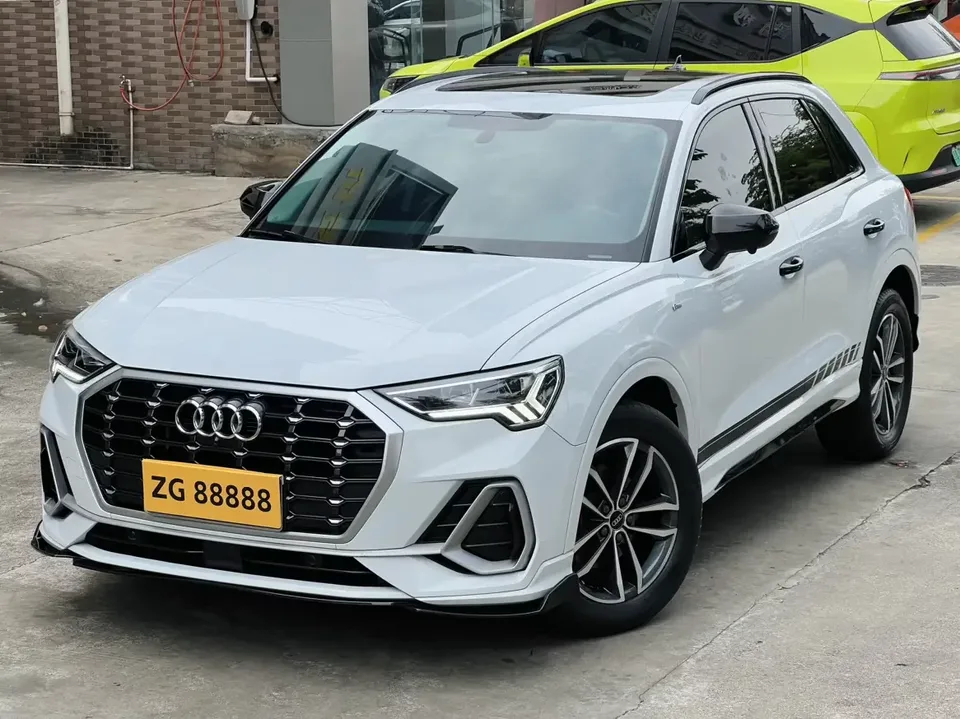 Audi Q3 Audi Q3 2022 35 TFSI Progressive Dynamic 2022 — photo 1, buy with delivery to Moscow